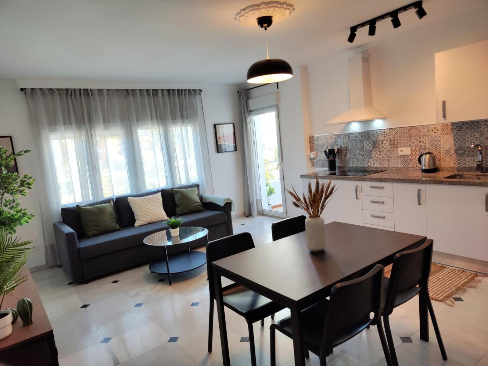 Wintowinrentals Your Home Steps From The Center Málaga Kültér fotó